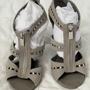 Michael Kors Gray Suede heels